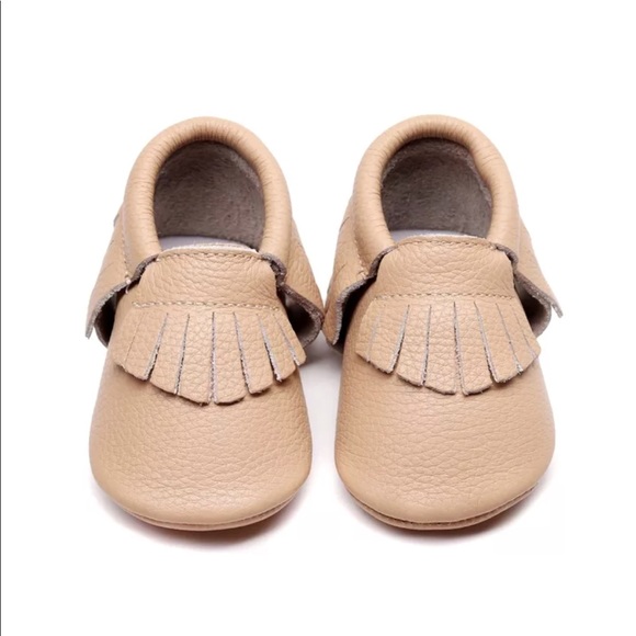 Red bottom tan baby girl mocassins-Faux leather - Picture 5 of 8